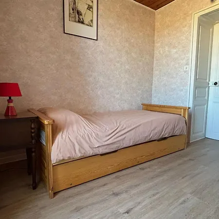 Maison Spacieuse Proche Du Marais Poitevin - Fr-1-426-625 Le Langon